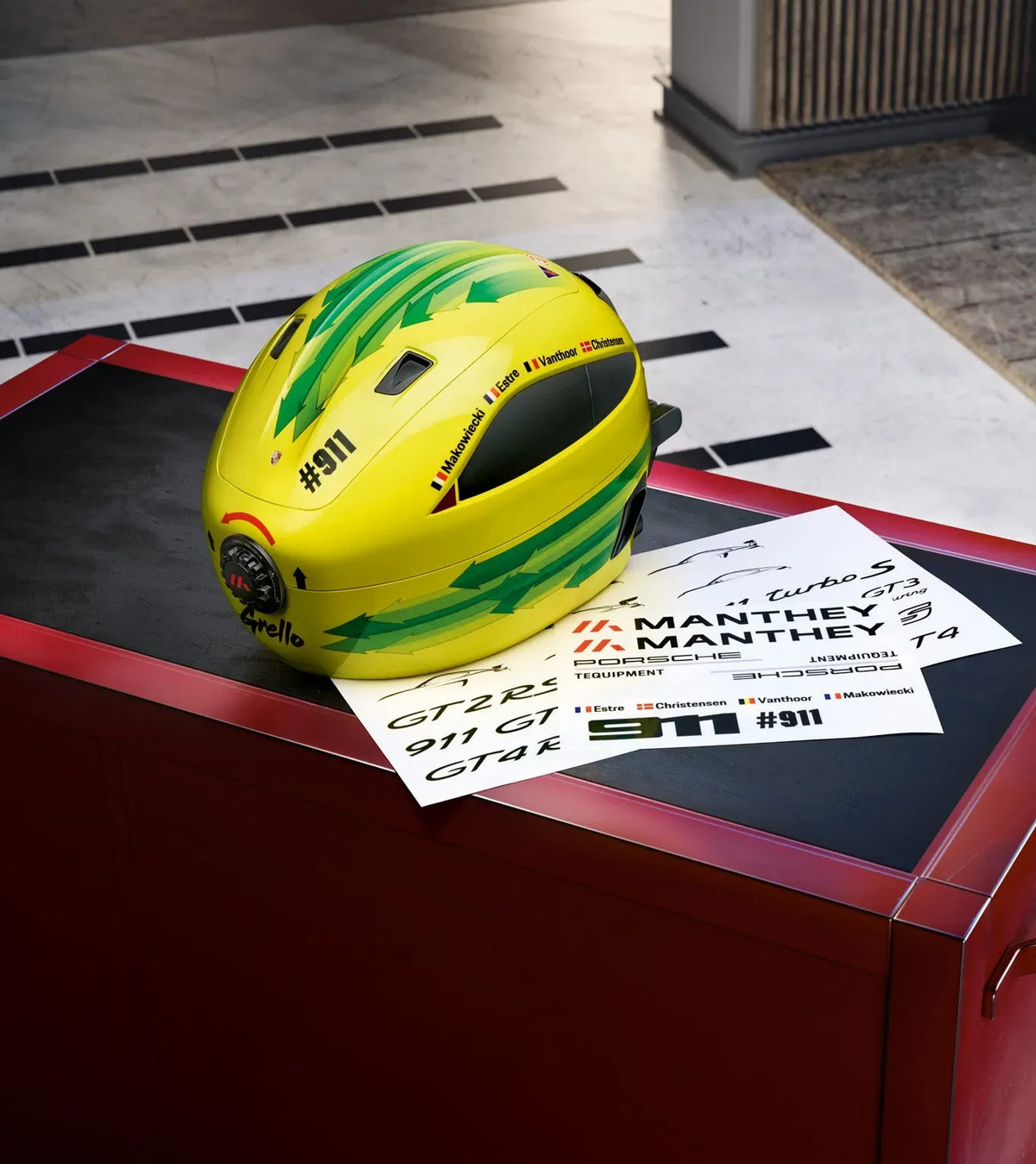Porsche Helmet case in "Grello" design
