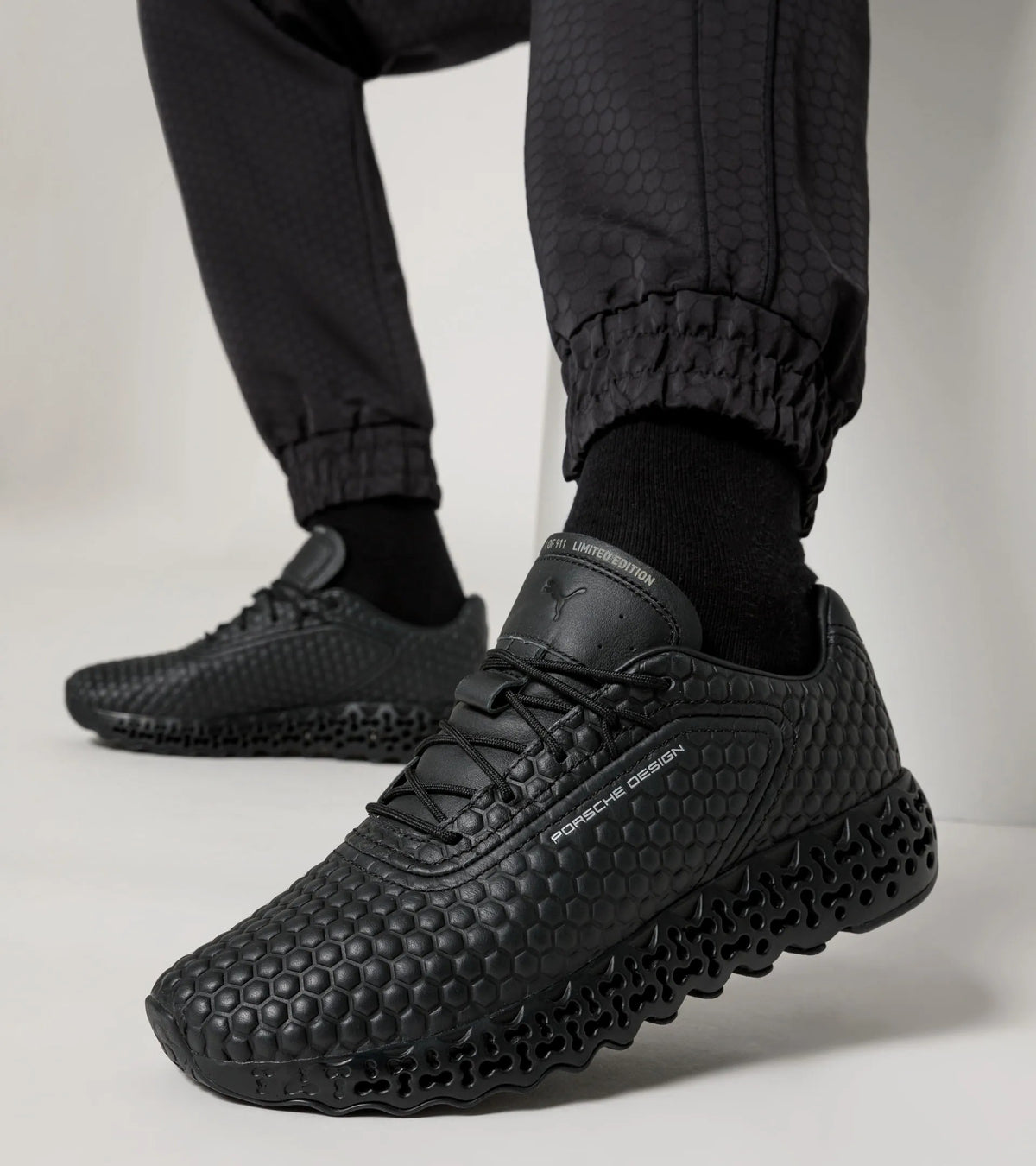 XETIC® III Hexagon Trainers | Limited Edition