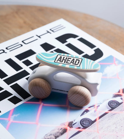 911 wooden car | AHEAD