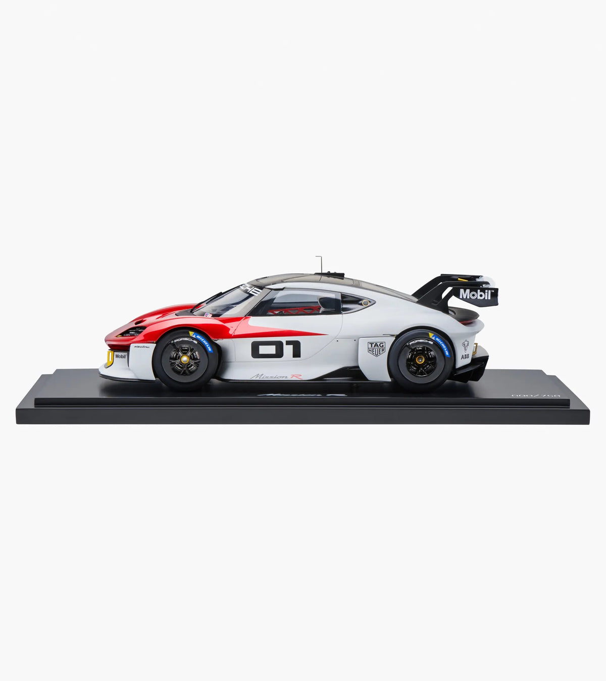 Porsche Mission R | Ltd.