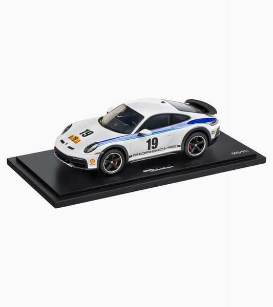 Porsche 911 Dakar (992) Rally 1974 Design | Ltd.