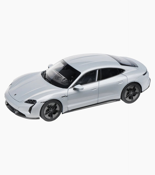 Porsche Taycan Turbo S (J1 PA)